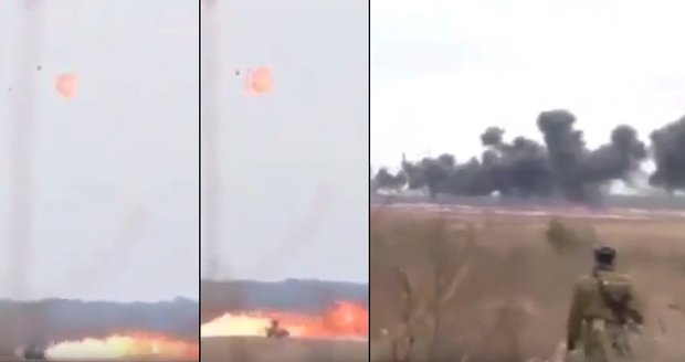 Děsivé video z vojenského cvičení: Stíhačku pohltily plameny, pilot se musel katapultovat