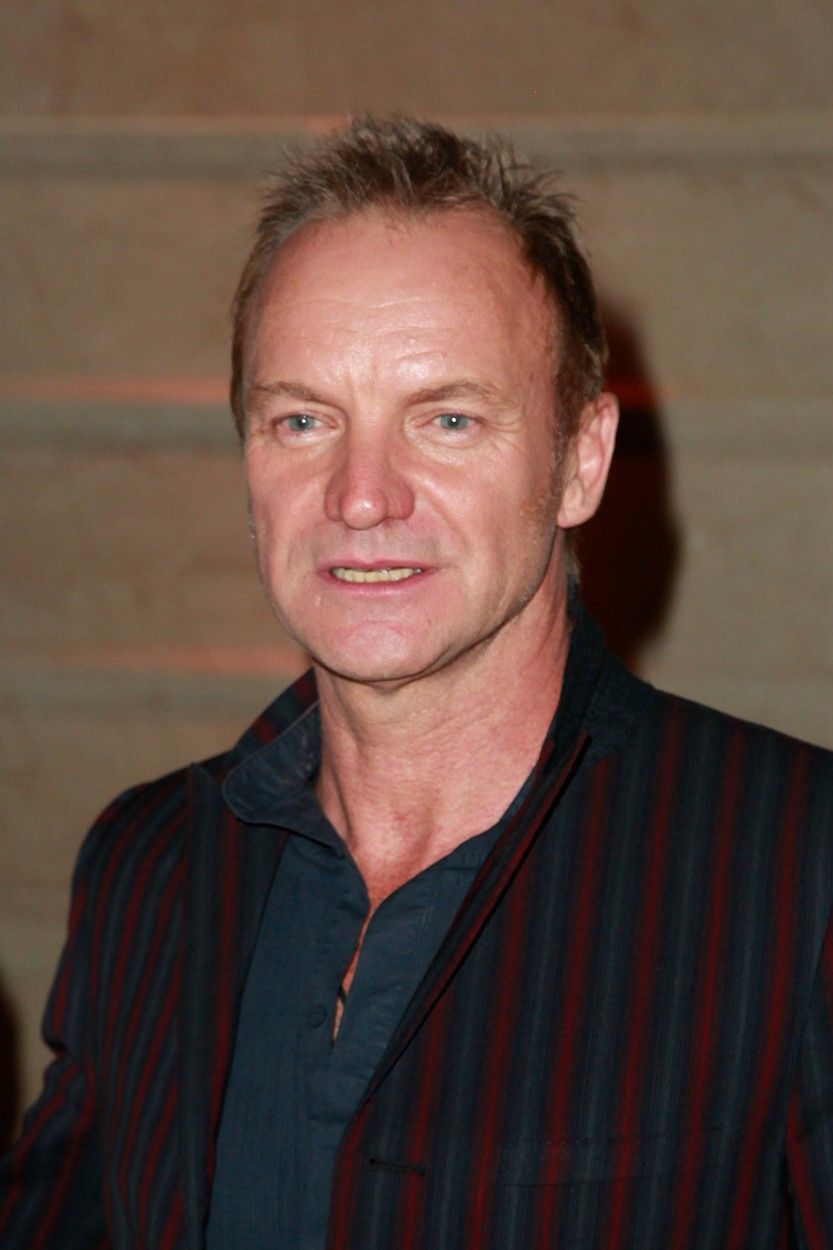 Sting má problém s policií! Na zpěvákových vinicích mají dřít ilegální uprchlíci.