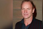 Sting má problém s policii! Na zpěvákových vinicích mají dřív ilegální uprchlíci.