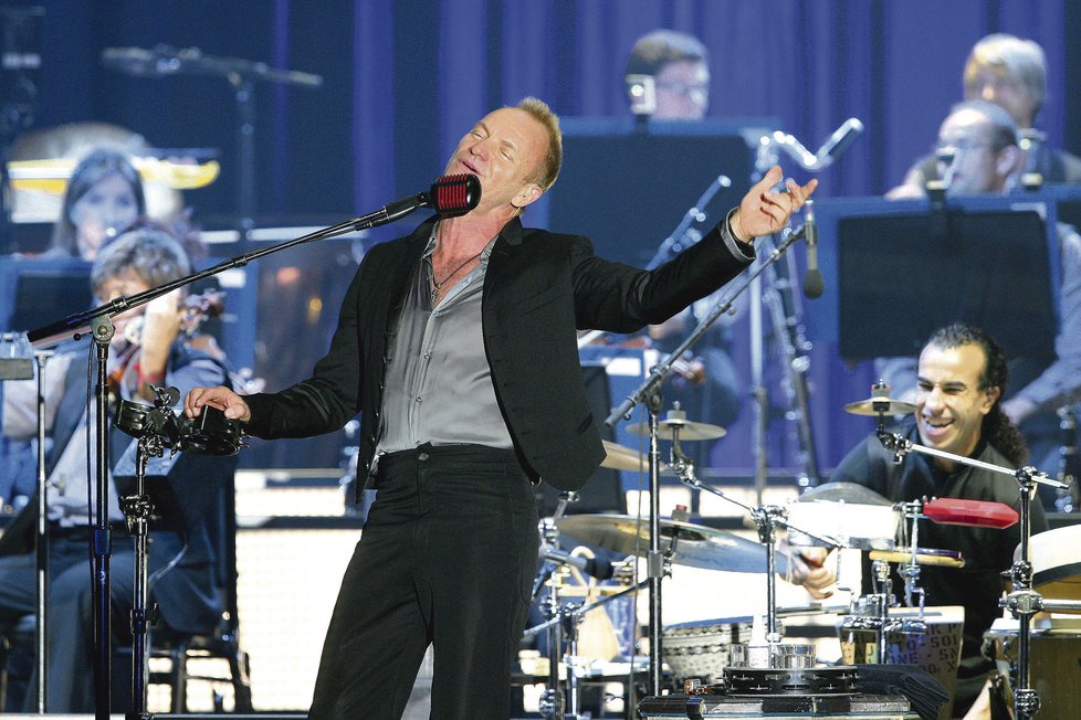 Sting dostával celou O2 arenu do varu.