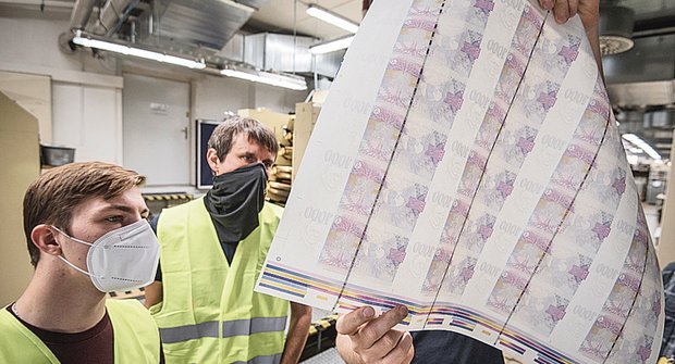 Státní tiskárna cenin: Kde se rodí bankovky?