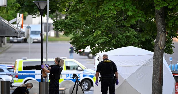 Střelba ve Stockholmu! Zemřel mladík (†15), další tři lidé jsou zranění