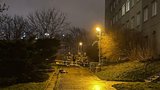 Tragédie: Mladík (20) v pražských Stodůlkách vyskočil z 8. patra paneláku! V nemocnici bojuje o život