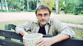 Roman Štolpa v roce 2009 pletl v kroměřížské léčebně košíky. Nyní je tam zase...