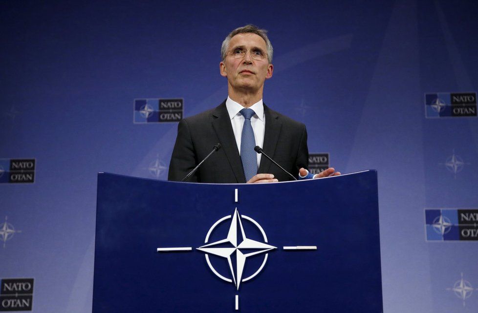 Jens Stoltenberg, tajemník NATO, po mimořádném jednání svolaném Tureckem