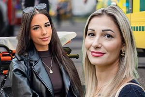 Vteřina rozhodla: Julie bourala, náraz její dceři utrhl ruku
