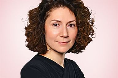 Issová nepřestává překvapovat: Dodělává si maturitu!