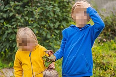 Chlapci z Česka žili v garáži bez vody: Skončili v nemocnici