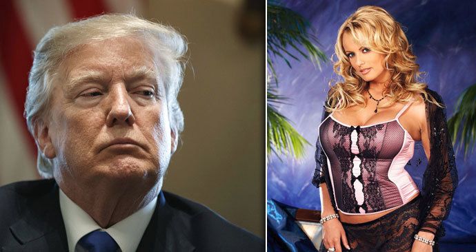 Stormy je kvůli skandálu s Trumpem na vrcholu popularity, což využívá k propagaci svého celoamerického striptýzového turné