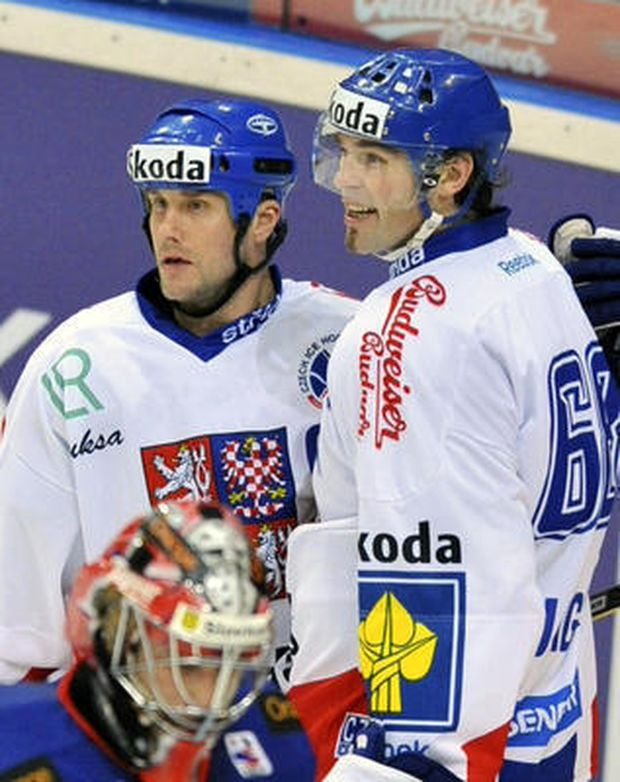Martin Straka, Jaromír Jágr a Miroslav Hlinka boli najnebezpečnejšími hráčmi na ľade. Martin Straka, Jaromír Jágr a Miroslav Hlinka boli najnebezpečnejšími hráčmi na ľade.