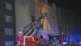 3. března 2019 v noci hořel ve Strašnicích byt, škoda je 2 miliony.