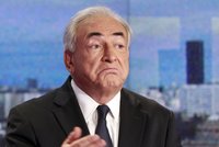 Byla to jen sexuální hra, Strauss-Kahn mě neznásilnil, obrátila prostitutka