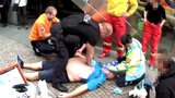 Řetězová resuscitace před Novou radnicí: Pražská záchranka chce trhnout rekord