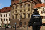 Plzeň hledá nové strážníky, nabízí náborový příspěvek 100 tisíc korun.