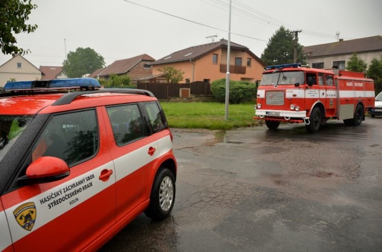 Výjezdy hasičů kvůli silným bouřkám ve Středočeském kraji. (14.6.2020)