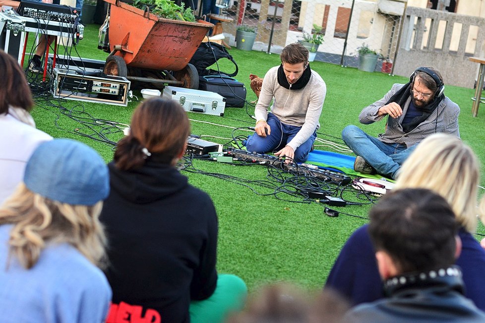 Koncert byl během jednoho dne vyprodaný