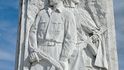 Detail z památníku francouzských partyzánů ve Strečně