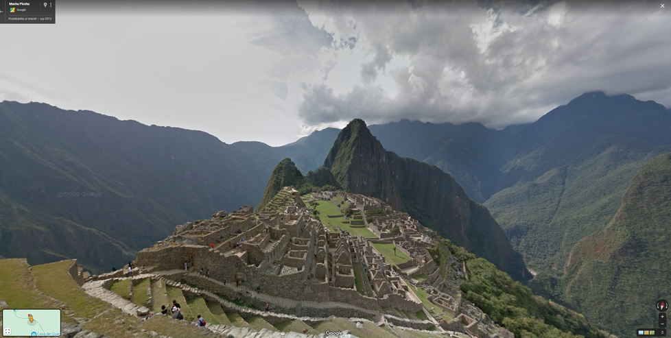 Ruiny Machu Picchu v peruánských Andách.