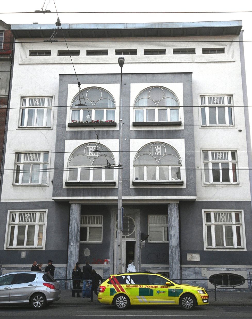 Jaruškův dům je činžovní dům postavený v Brně před 110 lety podle projektu architekta Josefa Gočára.
