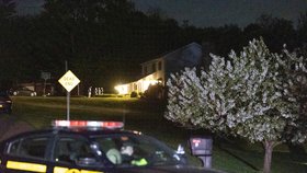 Policisté v domě údajného střelce ve městě Conklin