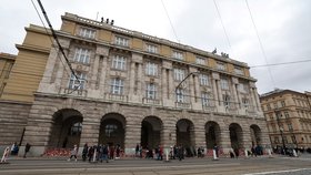 Anonym vyhrožoval střelbou na českých vysokých školách: Policie provedla opatření a hledá pisatele