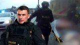 Nové video z útoku na pražskou fakultu: Záchrana postřelených očima policistů!