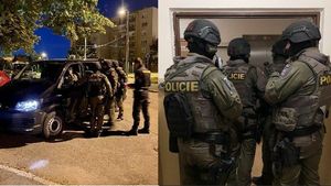 Noční střelba v plzeňském paneláku: Vyděšení lidé, policisté zadrželi muže