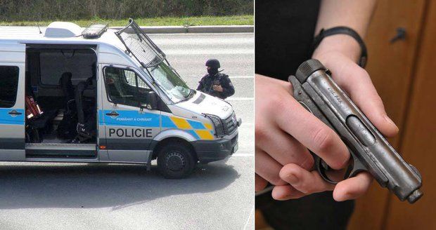 Na Prostějovsku se postřelil muž vlastní zbraní: Vypadla mu z ruky, když ji opilý čistil (ilustrační foto).