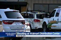 Krveprolití v distribučním centru supermarketů: Dva lidé zemřeli při přestřelce