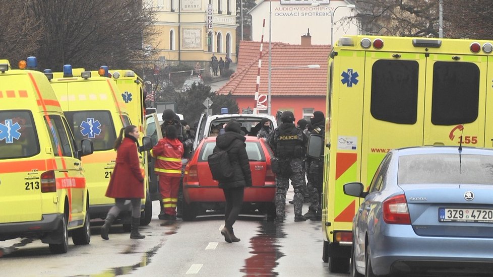 Šílený střelec zabil v Uherském Brodě osm lidí. Sám se pak zastřelil