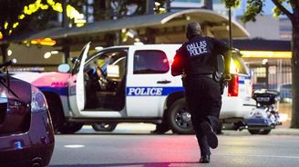 Svědek střelby v Dallasu: Vypadalo to jako poprava