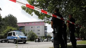 V tomto domě v Karlsruhe se odehrál masakr: Střelec zde vzal při exekuci rukojmí, všichni jsou mrtví