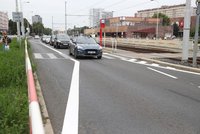 Spor o nebezpečný přechod na Ládví: Radnice chce semafor, pro magistrát je ale příliš drahý