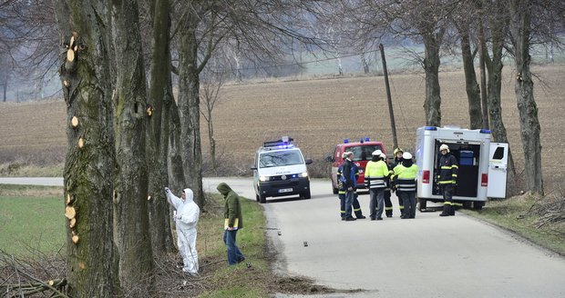 Vjela jsem jen na kámen, tvrdila řidička: Na silnici po ní zůstal mrtvý muž (ilustrační foto)