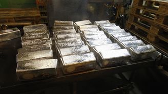 Investiční stříbro a jeho cena. Kdy se vyplatí nakoupit stříbrné slitky