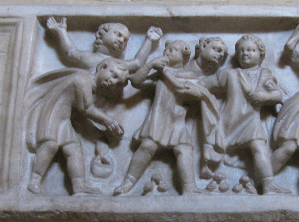 Hra v kuličky na sarkofágu ve Vatikánu z doby 275-300 př. n. l.