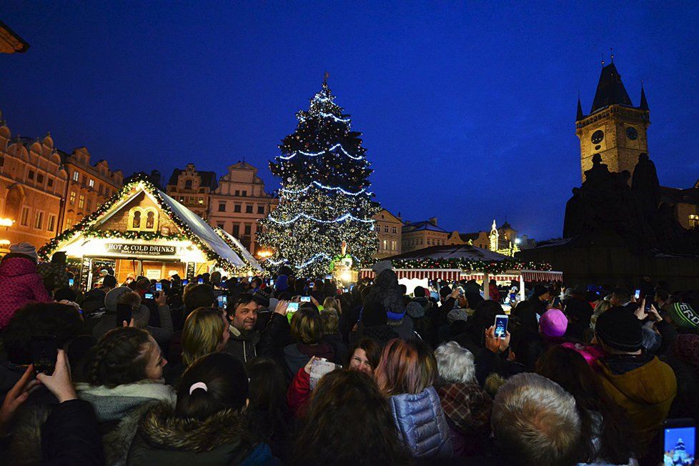 Vánoční strom na Staroměstském náměstí