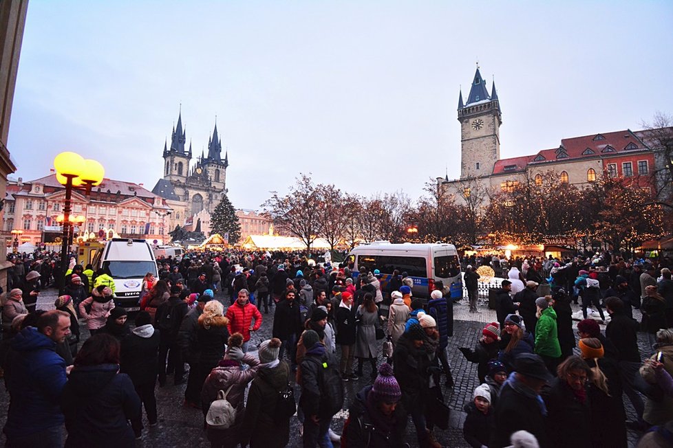 Loňská vánoční atmosféra na STaroměstském náměstí