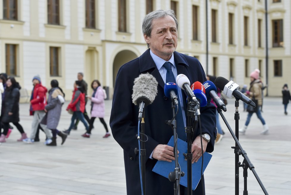 Ministr zahraničí Stropnický (ANO) po schůzce s prezidentem Zemanem (29.3.2018)