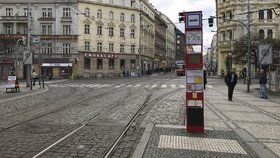 Mezi Strossmayerovým náměstím a Vltavskou nebudou téměř měsíc jezdit tramvaje.