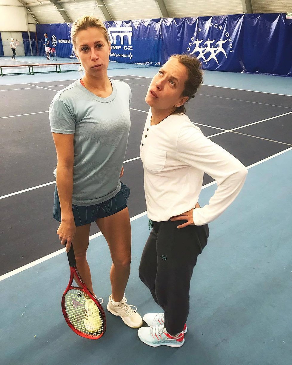 Úspěšné české tenistky Andrea Sestini Hlaváčková s Barborou Strýcovou