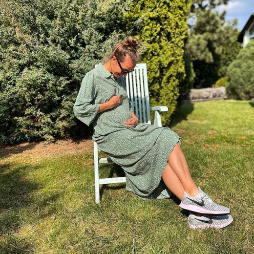 Barbora Strýcová oznámila, že je těhotná. Miminko čeká s partnerem Petrem Matějčkem Barbora Strýcová oznámila, že je těhotná. Miminko čeká s partnerem Petrem Matějčkem