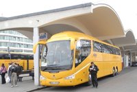 Drogy ve žlutém autobusu: Norsko podloužilo českým řidičům vazbu!