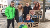 Dycky klima! Studenti v Ostravě protestovali proti klimatickým změnám a nečinnosti politiků