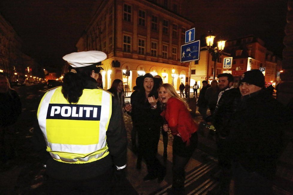 Policisté se na příjezd severských studentů pečlivě připravili.