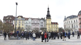 Části studentů VŠE se nelíbilo, že na Národohospodářské fakultě mají přednášet členové Babišovy vlády.