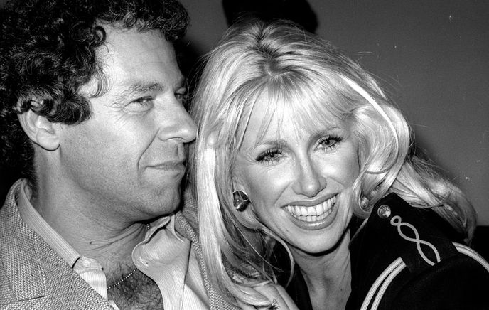 Alan Hamel a Susanne Sommers, kterou u nás známe ze seriálu Krok za krokem Alan Hamel a Susanne Sommers, kterou u nás známe ze seriálu Krok za krokem