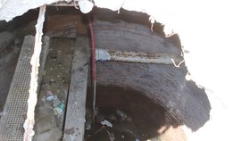 Vzácný nález: Dělníci v Brně odkryli bagrem studnu starou 150 let, nikdo o ní nevěděl