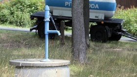 Bartošova drahota: Za novou studnu si Češi připlatí! Místo 300 Kč až 10 tisíc?