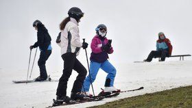 Obleva dělá vrásky vlekařům. Zlom má přijít v pátek, napadne až 40 cm sněhu